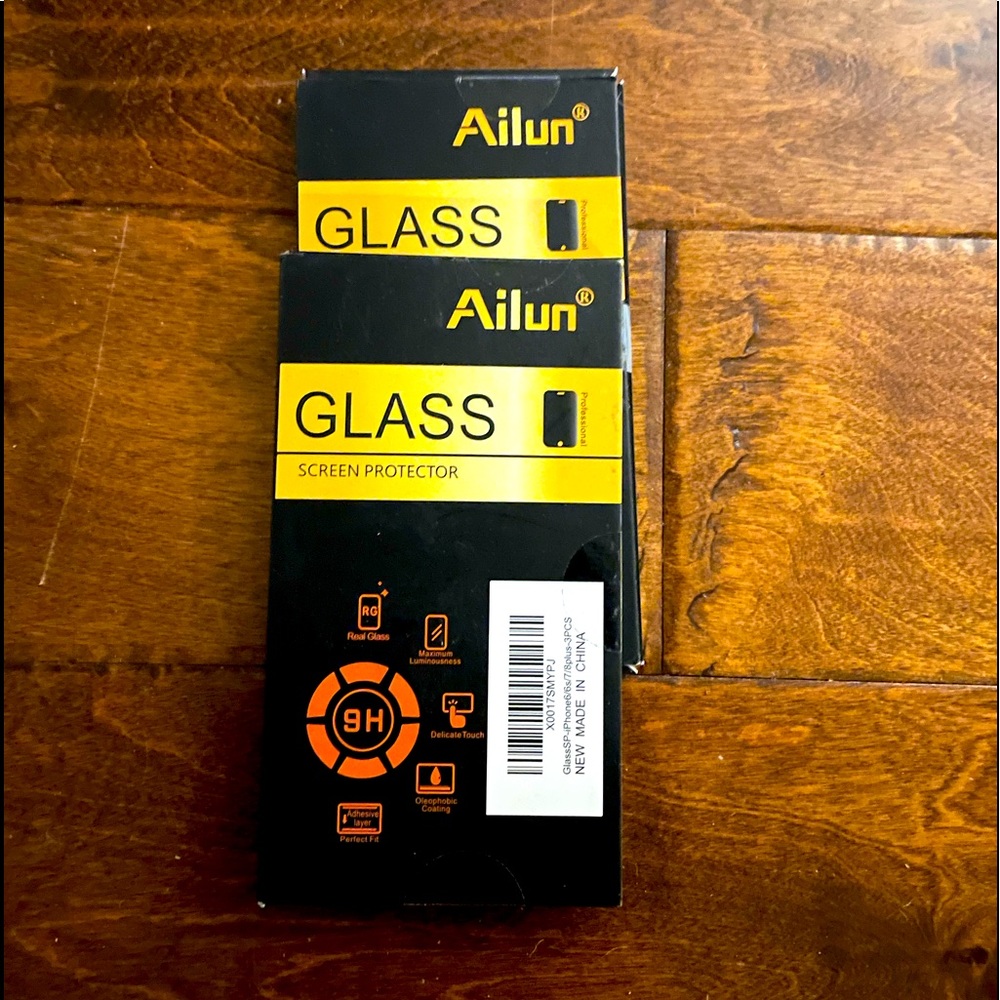 IPhone glass screen protectors